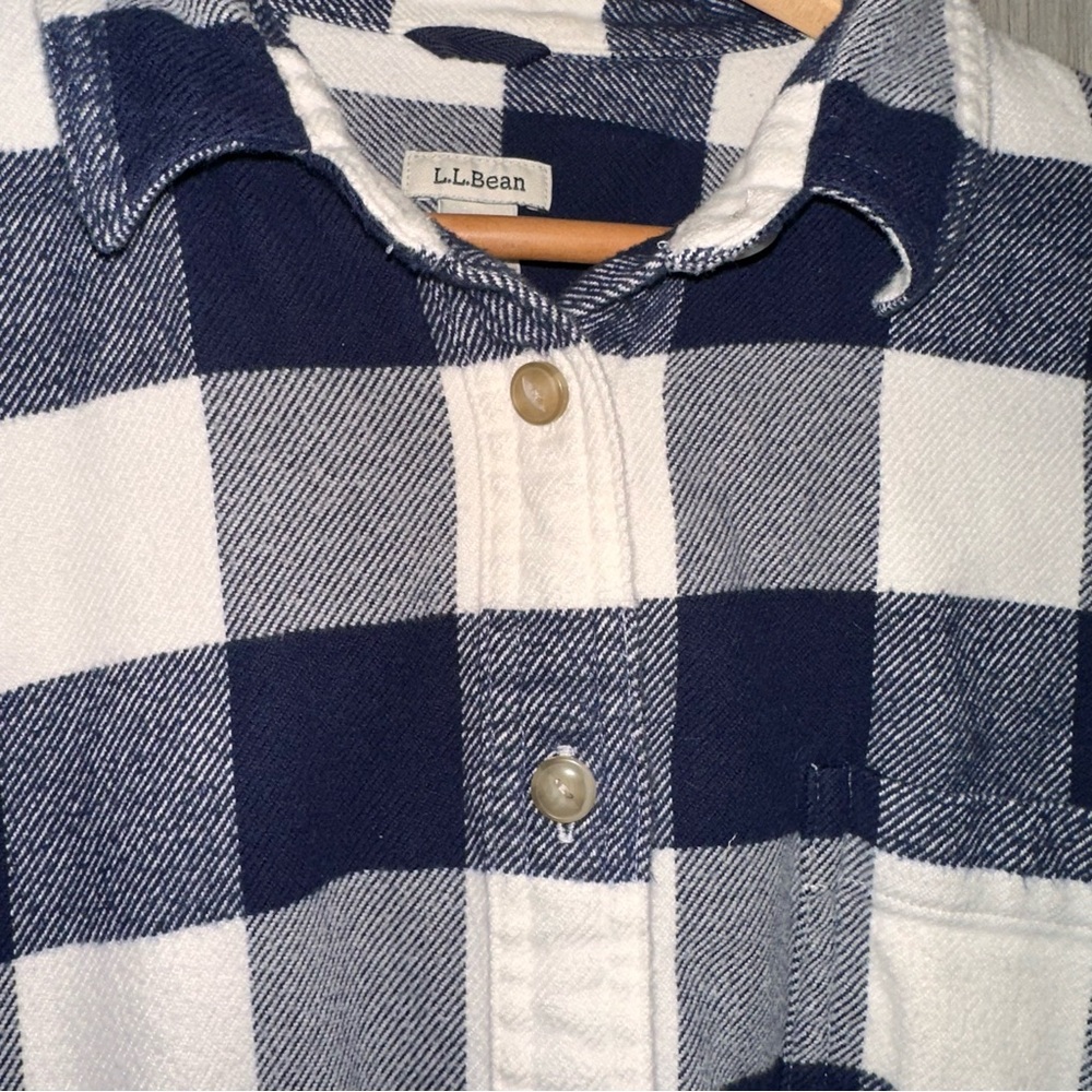 LL Bean Navy Plaid Long Sleeve Soft Flannel Shirt 100% Organic Cotton 506162 W L - Picture 16 of 16